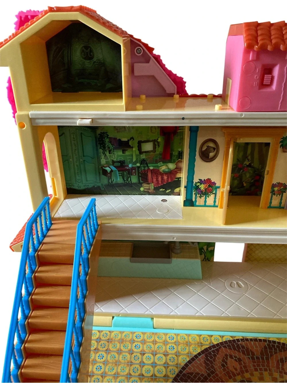 Disney Encanto Magical Casa Madrigal Playset Dollhouse with Accessories